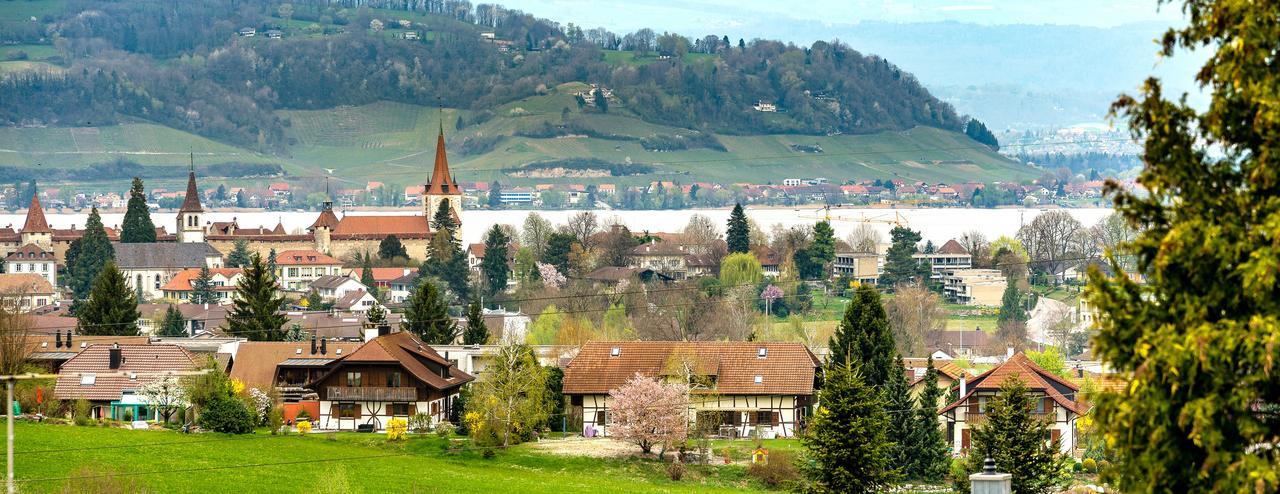 Bed & Breakfast Region Murtensee Munchenwiler Exterior foto