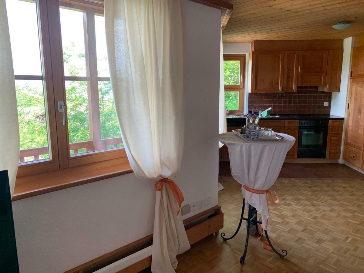 Bed & Breakfast Region Murtensee Munchenwiler Exterior foto